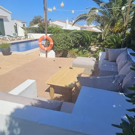 Villa Palmas - Mediterranean Garden, Sea View & Private Pool *